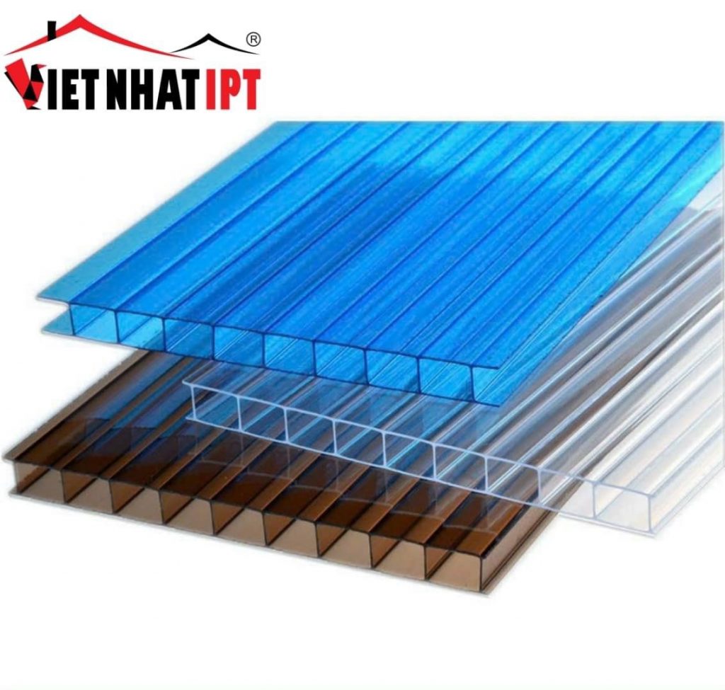 huong-dan-thi-cong-tam-nhua-polycarbonate-1051 Tấm nhựa thông minh rỗng khổ 2,1x6m 1